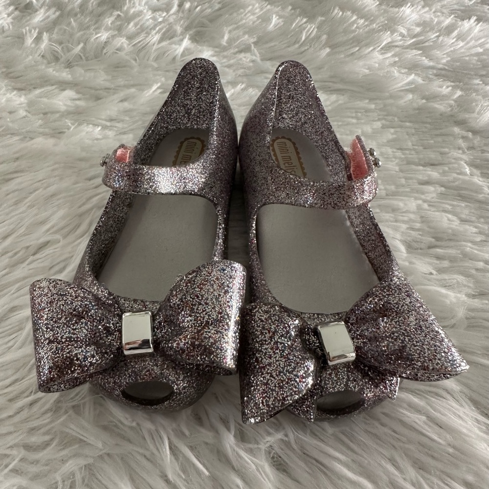 Mini‎ Melissa Ultragirl Bow 19 Shoes sz 6